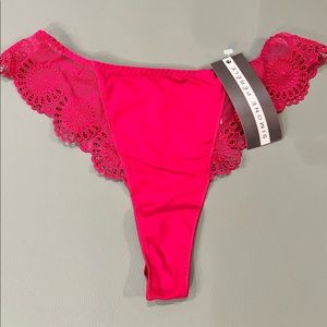 Simone Perele "Romance" thong in Framboise (Raspberry Pink) Size 2/Small- NWT